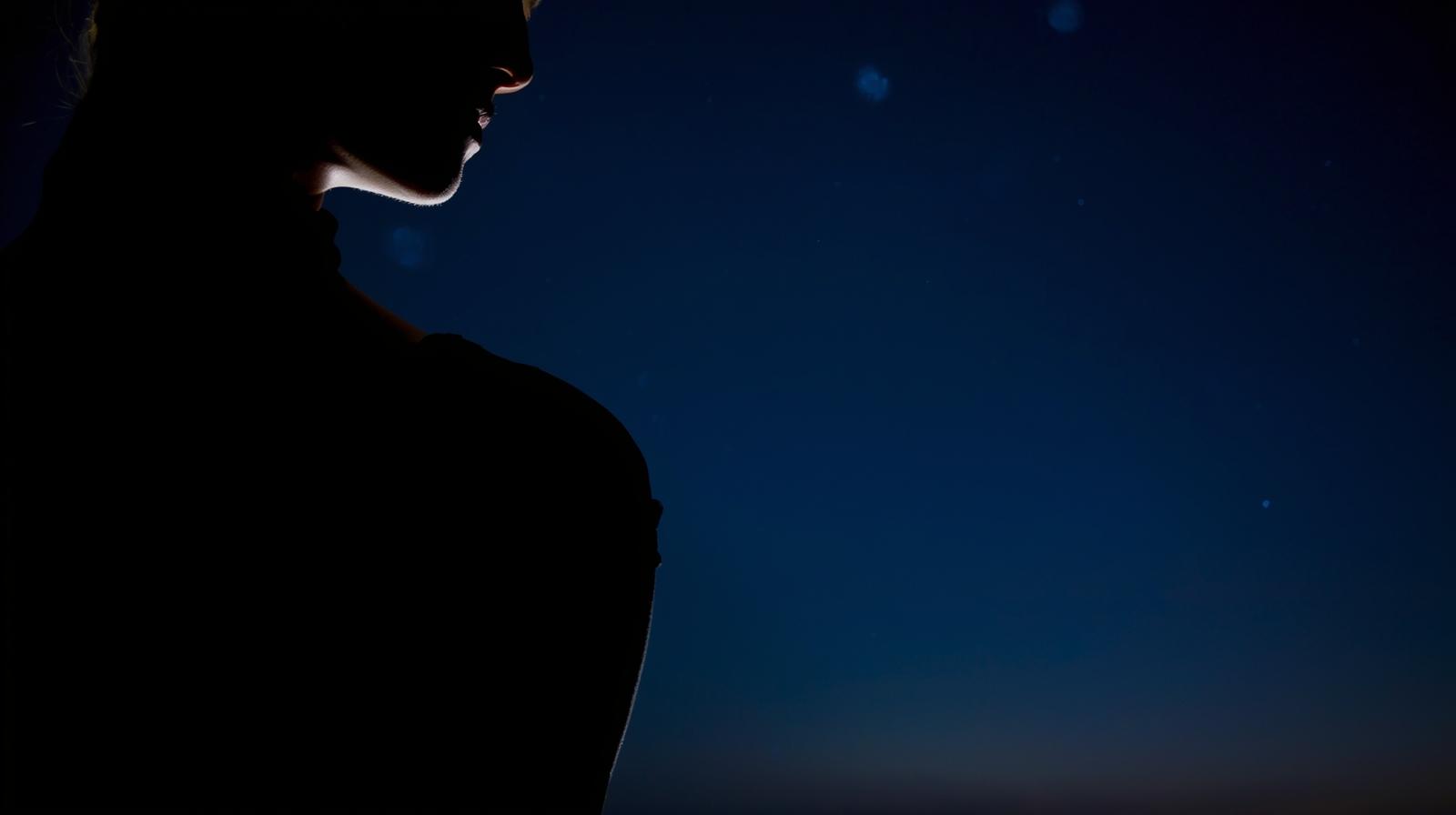 「肩を下げて！」と言われるほど肩が上がる理由。鎖骨と肩甲骨の意外な関係