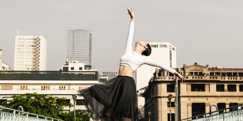 運動音痴がダンスを踊れるようになるには？自宅で始める簡単な上達ロードマップ！