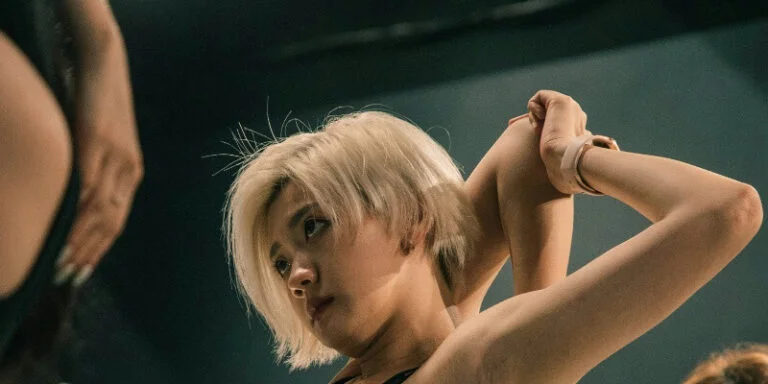 アイドルダンスの特徴や練習方を徹底解説！スクール選びのポイントなども紹介！
